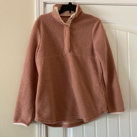 Tops - 🌸🌸4 for $20🌸🌸 cozy pullover🤍